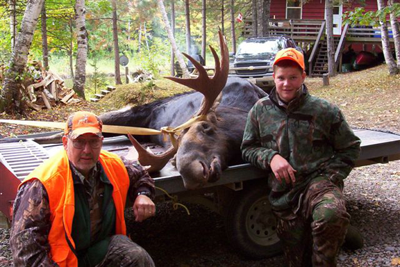 Moose 2 hunters